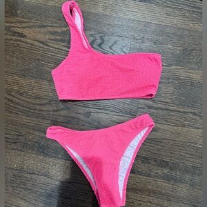 One shoulder bikini
